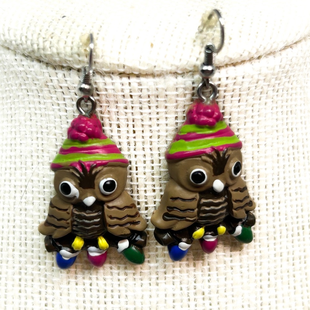 Christmas Owl in‎ Toboggan & Lights Fishhook Earrings
